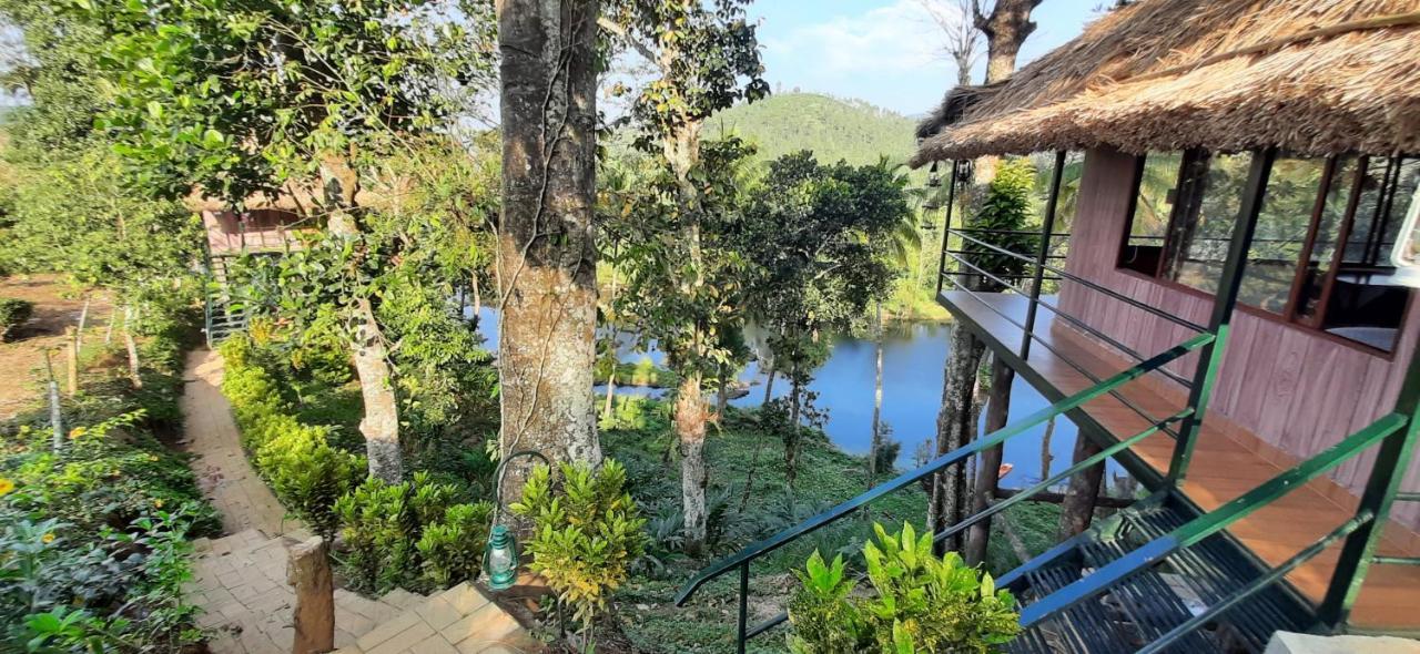 Апартаменты Noah'S Nest Tree House Теккади Экстерьер фото