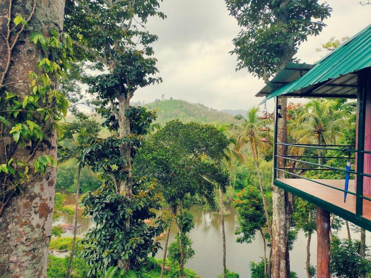 Апартаменты Noah'S Nest Tree House Теккади Экстерьер фото